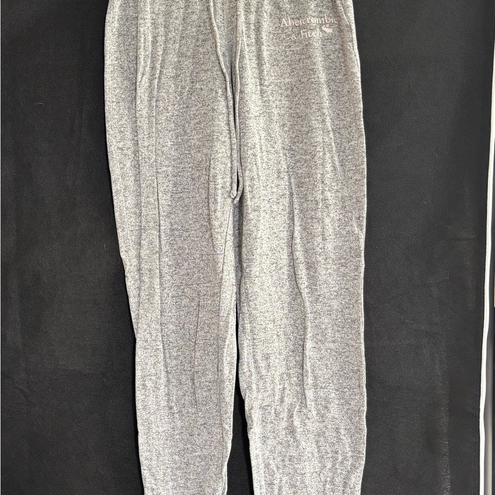 Abercrombie & Fitch Heather Gray Lounge Pants